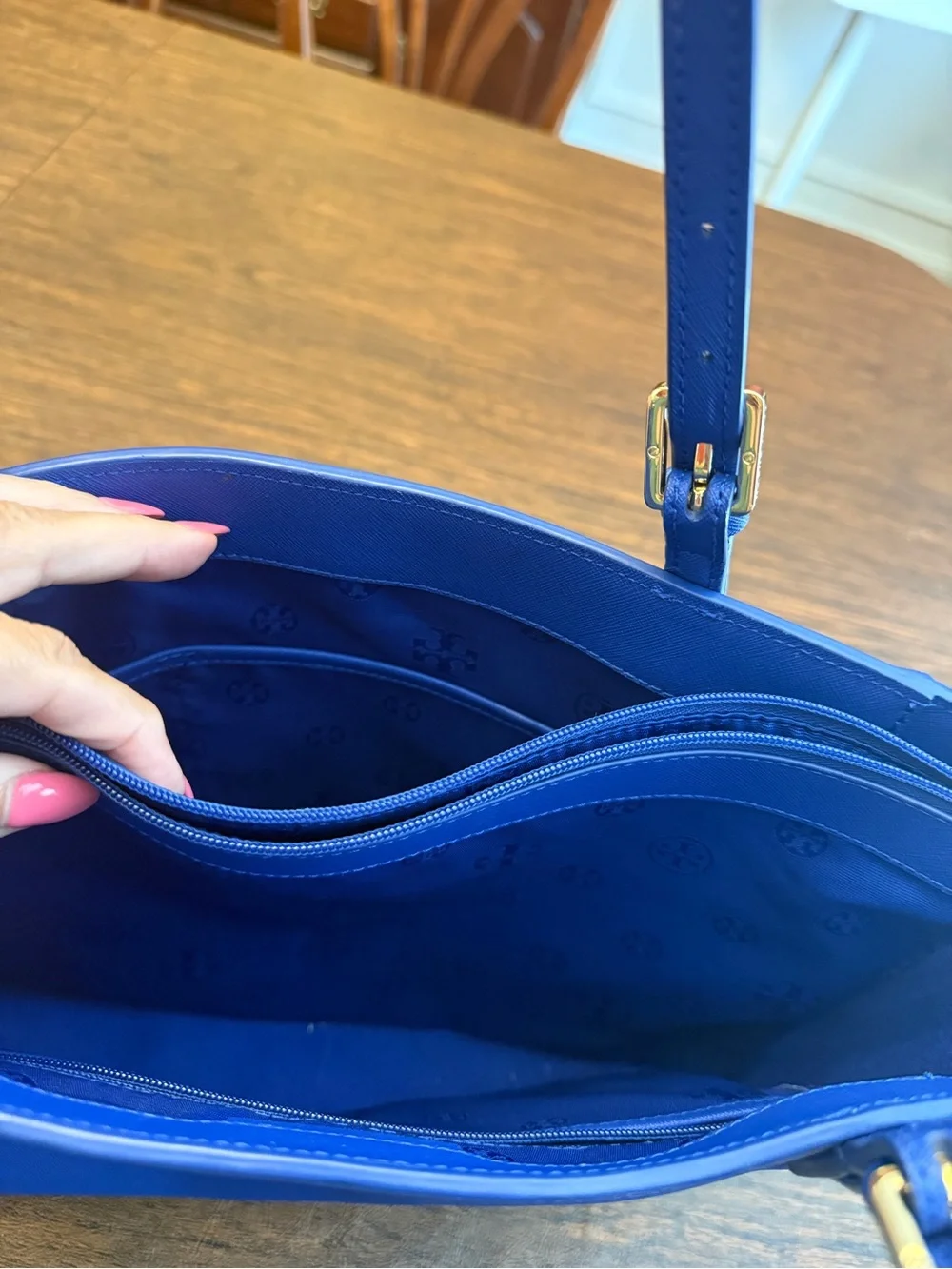 Tory Burch Yorkie Bright Blue Leather Tote with Gold Logo